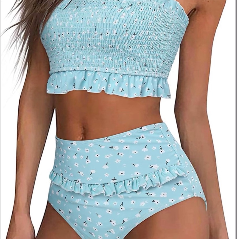 MOOSLOVER Women's Shirred Bandeau Bikini Top High Waisted Bottom 2 P Swimsuits - Picture 7 of 9